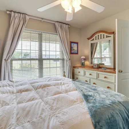 Bring Your Boat! Lakefront Home w/ Dock in Grove