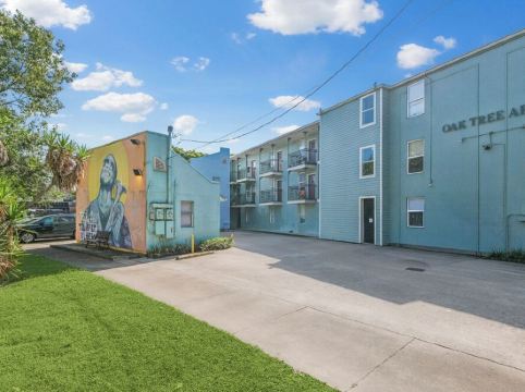 Cute Studio 10min to French Quarter, free gated parking.