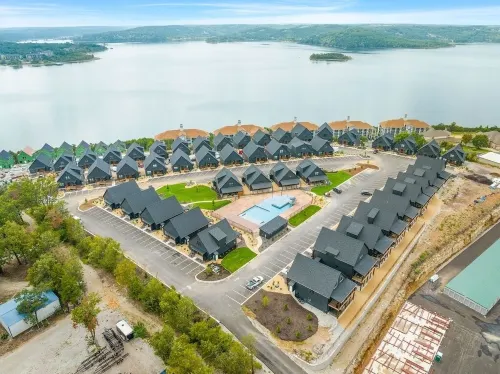 Cedar Shores 7 Bedroom Home by RedAwning