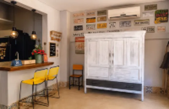 Cozy Guest Room in Asunción's Heart