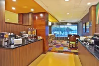 Fairfield Inn & Suites Madison West/Middleton - breakfast