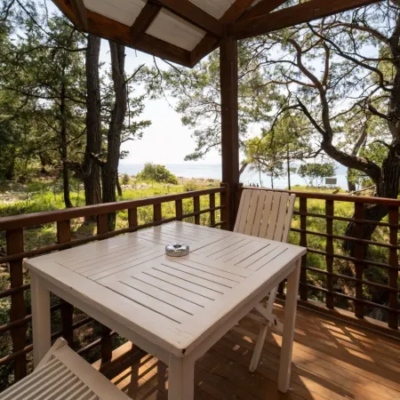 Sea Valley Lodge