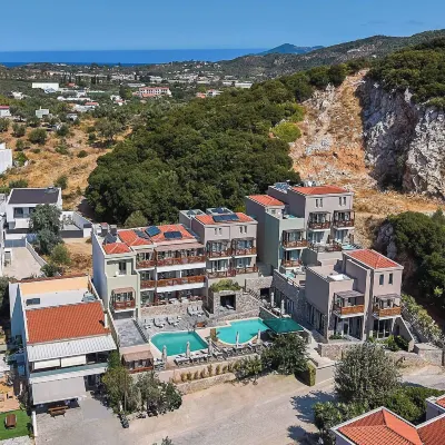 Mystery Skiathos Luxury Residence スキアソス・プラケス・ビーチ周辺のホテル
