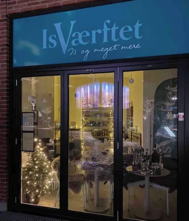 New and Bright Apartment by Aalborg's Havnepromenade