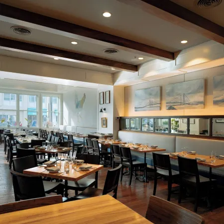 Avenue Inn & Spa