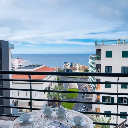 GuestReady - Sea View Nest in Funchal