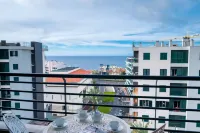 GuestReady - Sea View Nest in Funchal - 2 ดาว