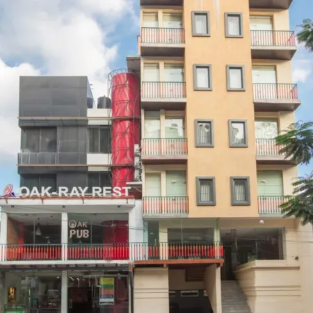 Oak Ray City Hotel