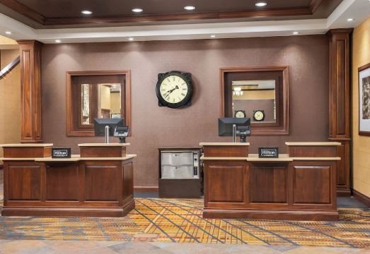 비즈니스 센터 및 로비 전경