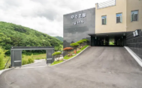 Unmanned Hotel A ONE