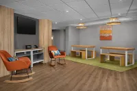 Spark by Hilton Northborough