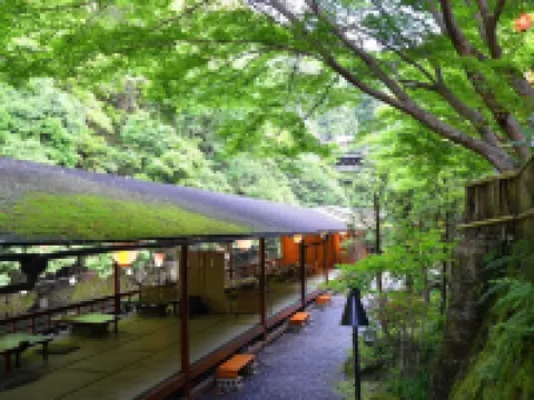 高雄観光ホテル 嵯峨野周辺のホテル