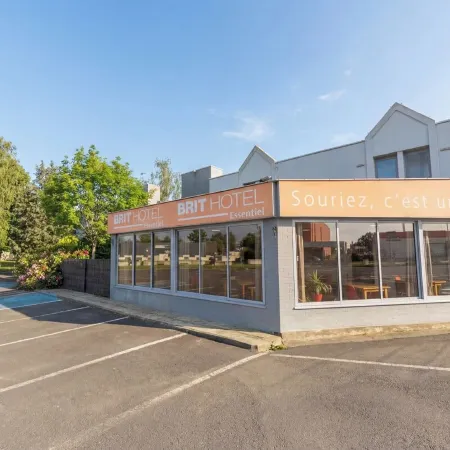 Brit Hotel Essentiel Tours Nord
