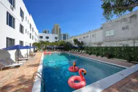 Tropics Hotel Miami Beach