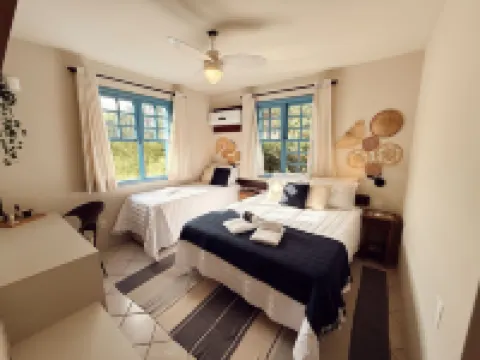 Hotel Pousada da Lagoa - Casa Californiana Hotels in Garopaba