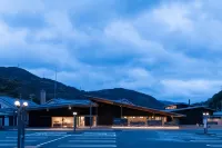 Kamegaike Onsen Kamenoyu Bettei - Homestays