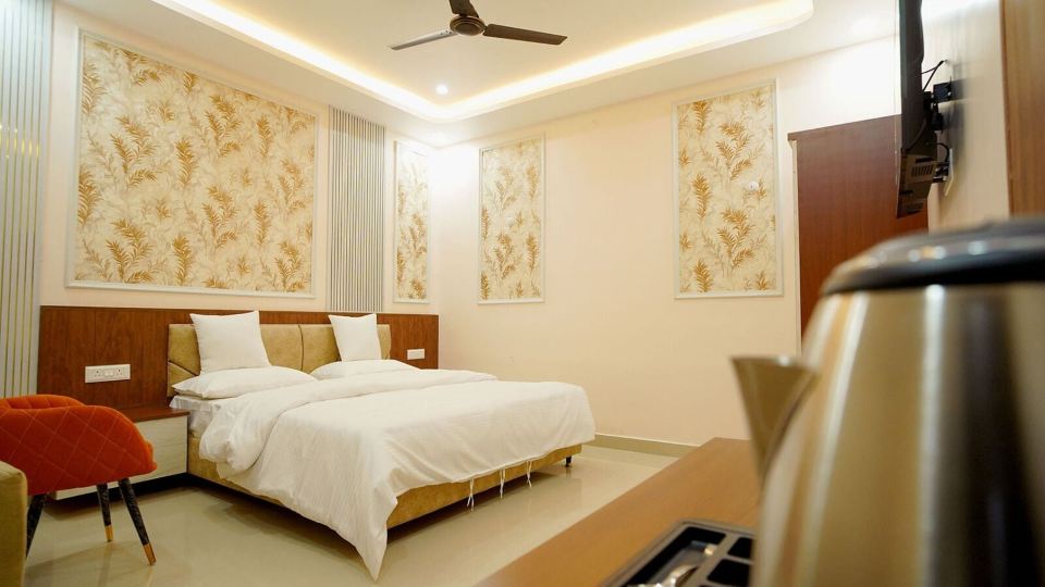 Hotel Ganga Banquet And Restaurant