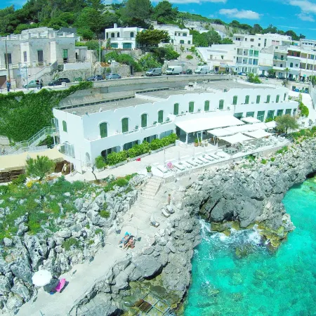 Hotel La Roccia Hotel a Castro