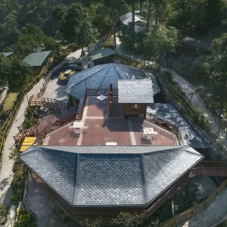 A Kasauli Ggaon by Echor