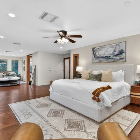 NEW Luxe Chapel Garden Retreat Chapel Views