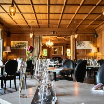 The Wood Norton Отели в г. Ившем