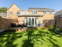 GuestReady - A Haven by the River Hotels in Eccles