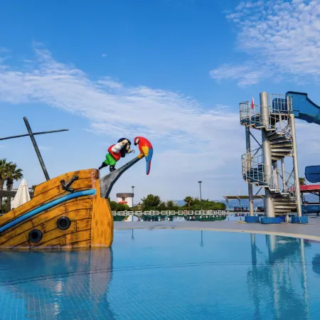 GRAND HOTEL ONTUR ÇEŞME