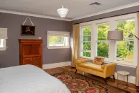 Te Rangi Lodge Hotels in 