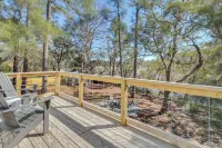 Outdoor Oasis + Tidal Creek Views: Yemassee Escape - 3-Star