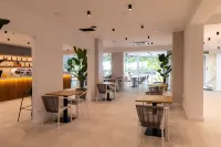 Hotel Fragata - 3-Star