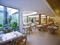Riviera Beachotel - Adults Recommended Ξενοδοχεία στην πόλη Μπενιντόρμ