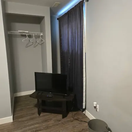 Cozy Private Room with Full Facilities in Lethbridge