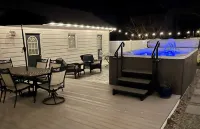 Pool Swim Spa-Hot Tub!  300 Feet to Secluded Beach!  Kayaks!! Bayshore Getaway!