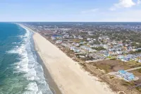 Spacious Coastal Gem on Oak Island 100 Yds to Sand - Beach