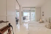Oceana Suites Lafayette - Homestays