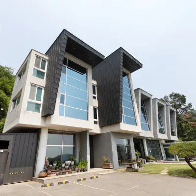 Bluehill Pension Hotels near Yongmunsa