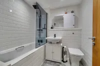 Modern Seaside Cottage - Sleeps 5 - 2-Star