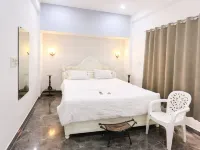 Hotel the White House Varanasi Hotels in Varanasi