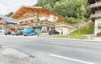 亞歷山大公寓樓 - 3 星級