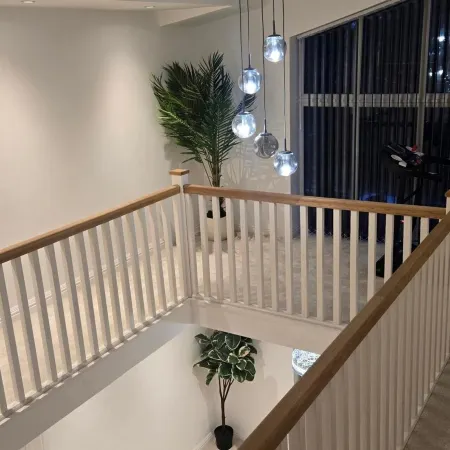 8 Bedroom House Sleeps 20 - Private Garden