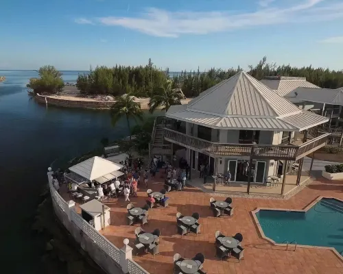 Xquisite Suites فنادق في فريبورت