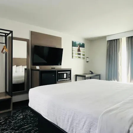 Baymont by Wyndham la Grange KY Southeast