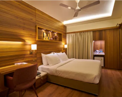 Hotel Atharv Top Rated Business Hotel in Kolhapur Các khách sạn ở Kolhapur