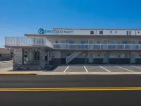 Beachside Resort