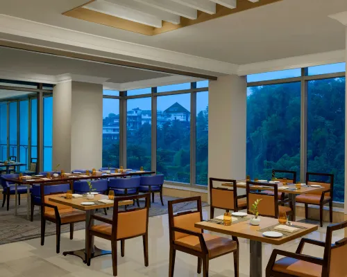 Courtyard by Marriott Kochi Infopark تناول الطعام Photos