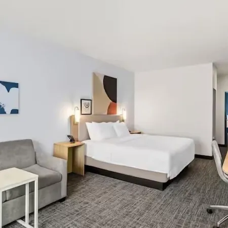 Spark by Hilton Stafford Sugar Land