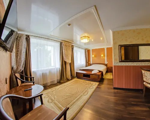 Sputnik Hotel โรงแรมในโวลอกดา