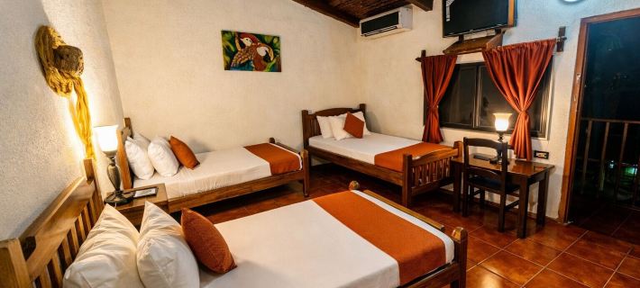 Hotel El Maltese Отели в г. Гранада