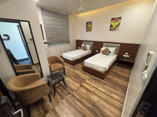 Hotel Regal by Rhytham