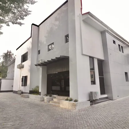 JUKKY-HILLS HOSPITALITY LTD